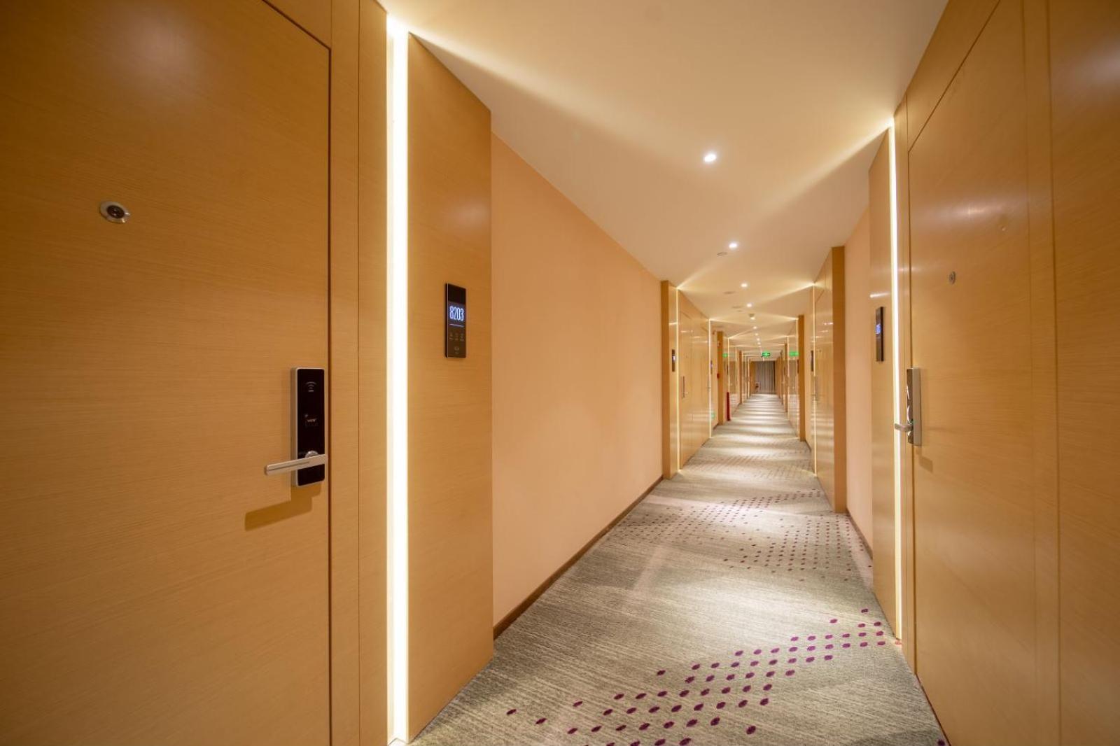 Guangzhou Baiyun Airport Yunzhi Hotel Near Terminal One - Complimentary Shuttle Bus Between Hotel To Canton Fair Complex During Canton Fair 外观 照片