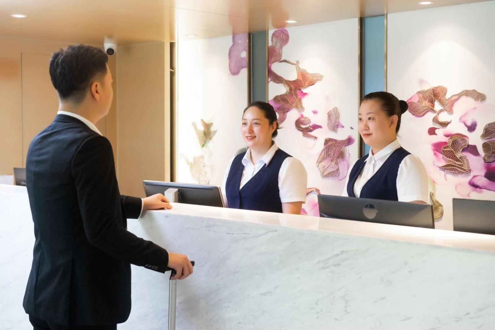 Guangzhou Baiyun Airport Yunzhi Hotel Near Terminal One - Complimentary Shuttle Bus Between Hotel To Canton Fair Complex During Canton Fair 外观 照片